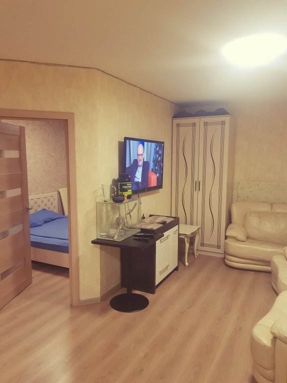 Петрозаводск: Апартаменты Белые Ночи Евродвушка на Энтузиастов 17