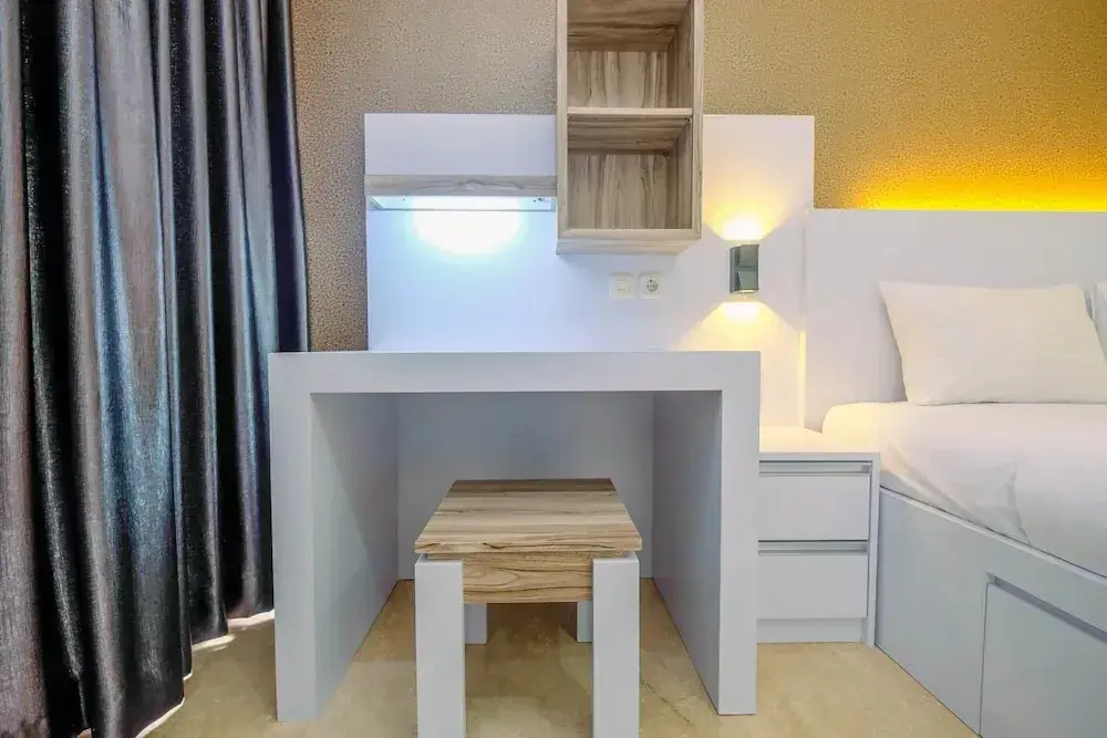Джакарта: Warm and Cozy Studio at Menteng Park Apartment
