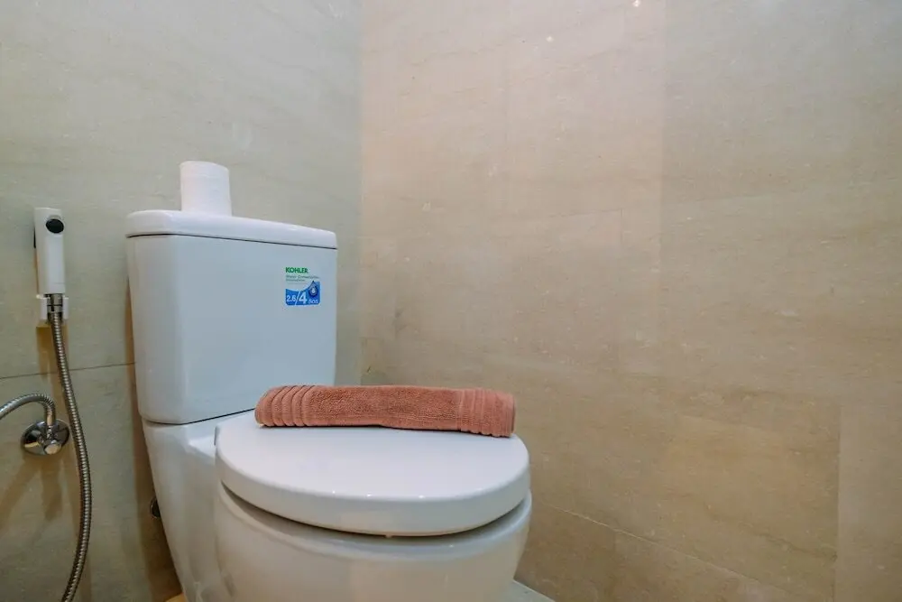 Джакарта: Warm and Cozy Studio at Menteng Park Apartment