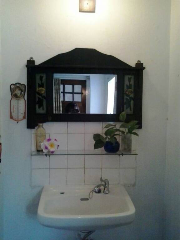 Маланг: Room in B&B - Villas in Batu Indonesia Homestay