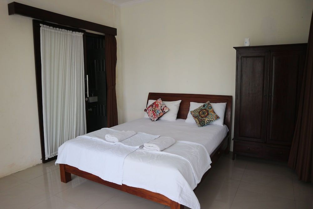 Сукавати: Pondok Tulasi Semaya House