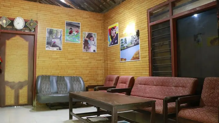 Харготирто: Homestay Cak Edi - Hostel