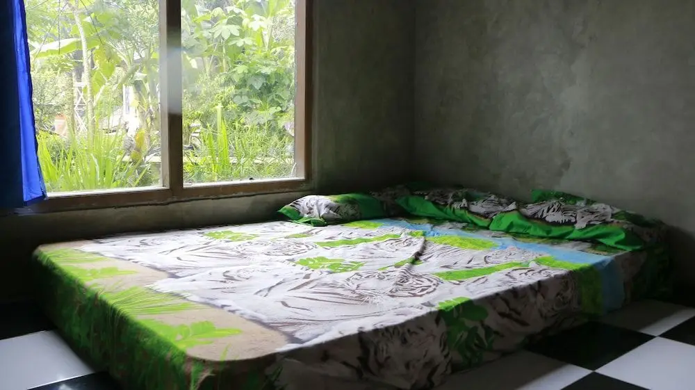 Харготирто: Homestay Mbak Karti