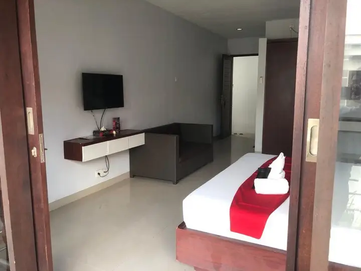 Джимбаран: RedDoorz near Jimbaran Beach 2