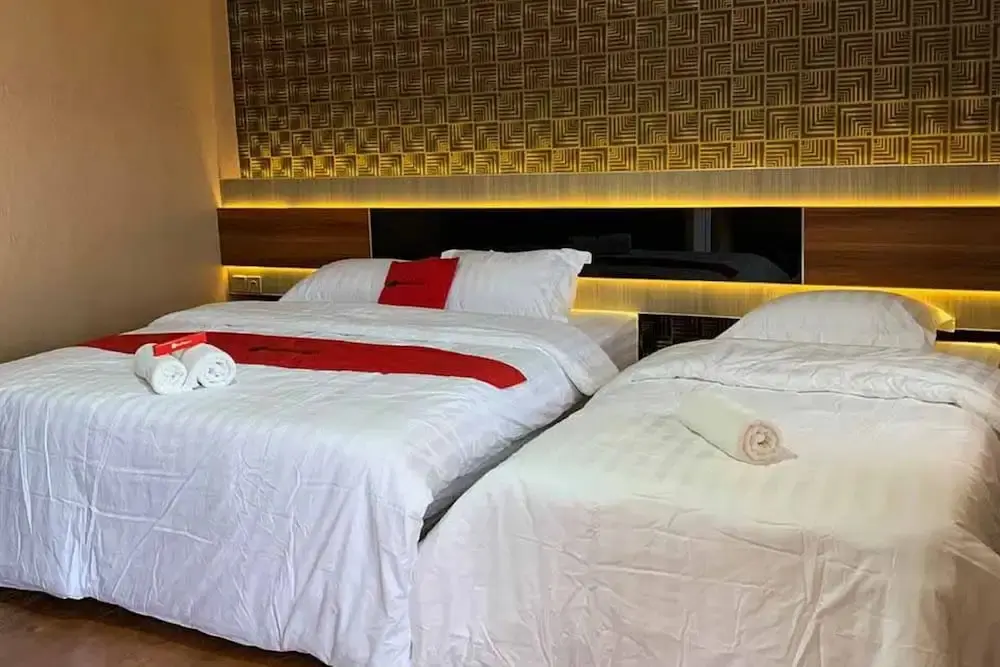 Медан: Reddoorz Plus @ Simpang USU Medan