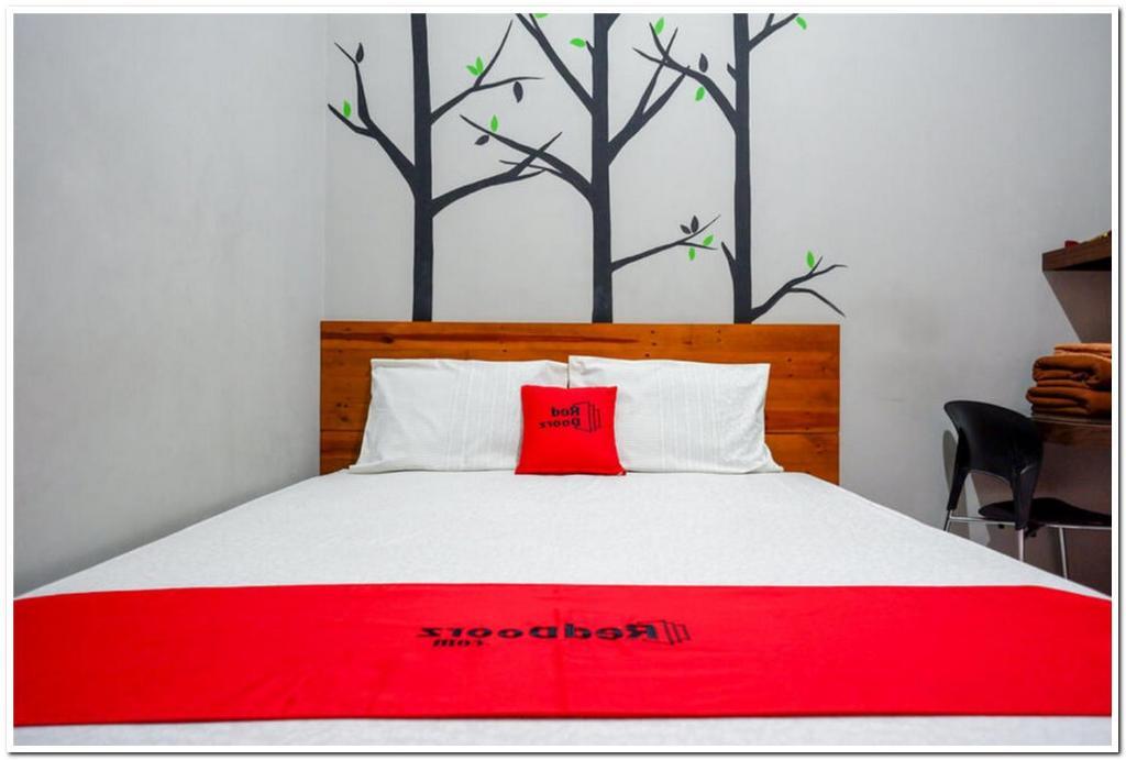 Бангунтапан: Reddoorz Near Jogja Expo Center 2