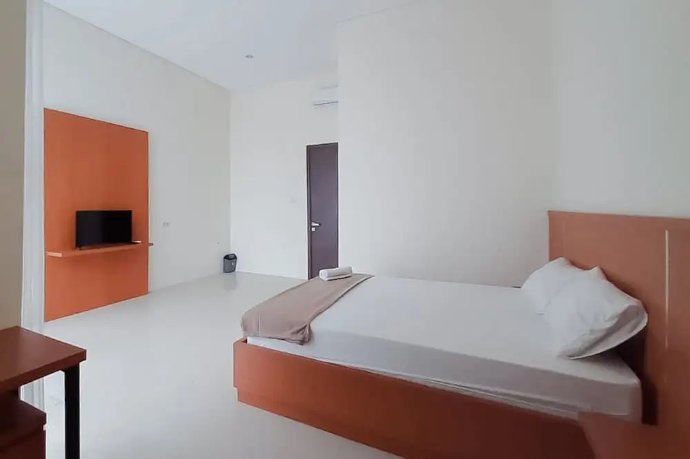 Джакарта: KoolKost near Gandaria City Mall