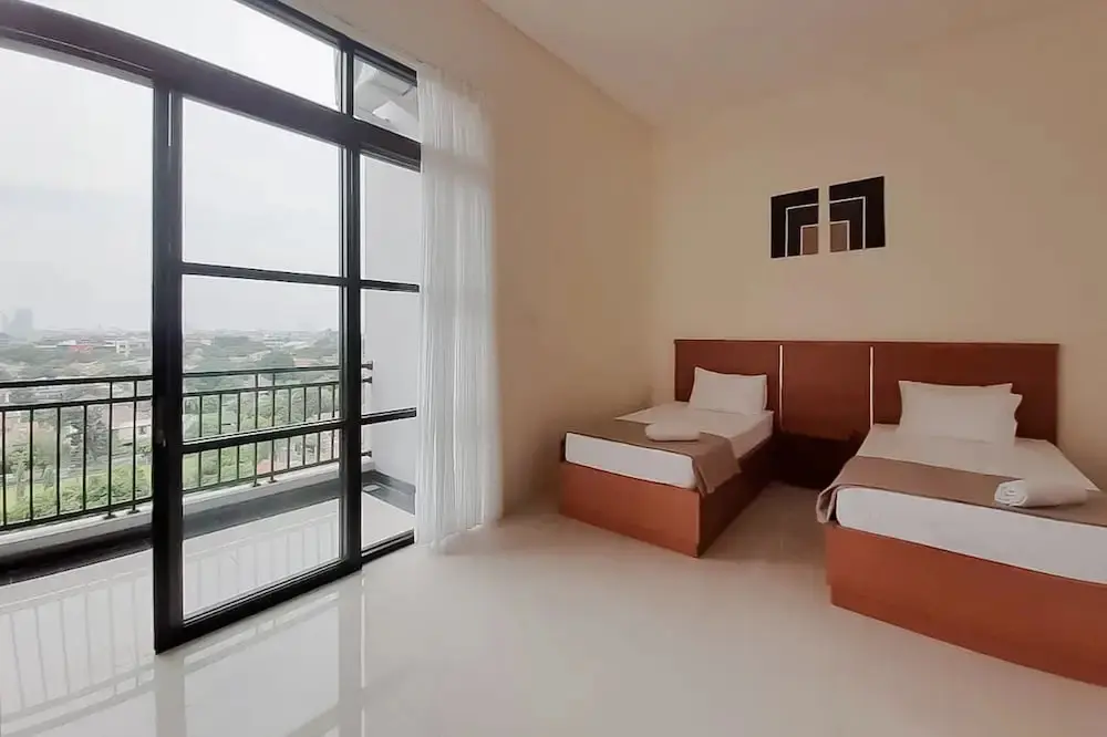 Джакарта: KoolKost near Gandaria City Mall