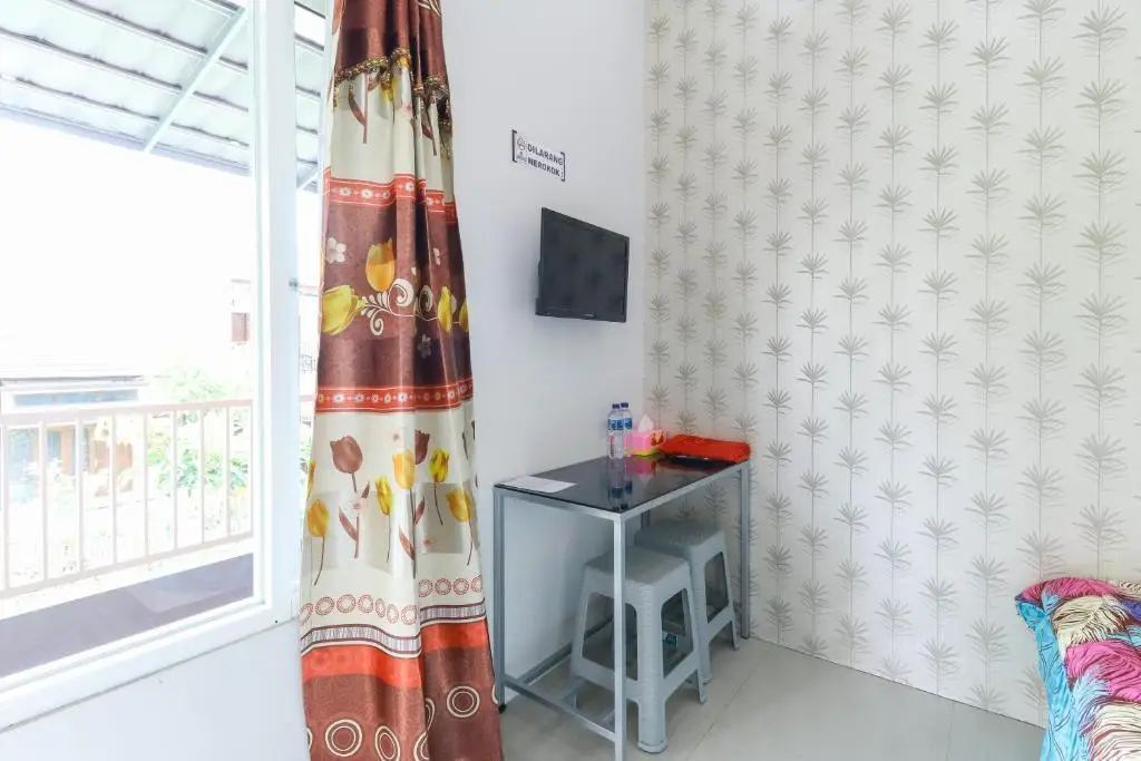 Бату: Griya Mulya Batu RedPartner