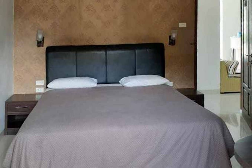 Бенгкулу: RedDoorz near Pantai Panjang Bengkulu 2