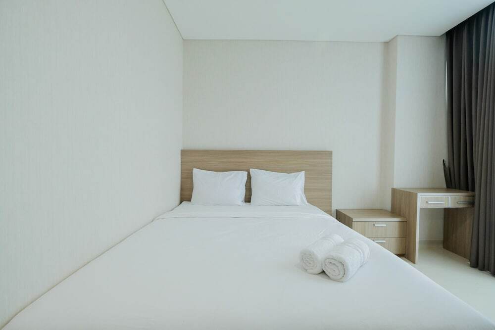 Южный Тангеранг: Modern Brooklyn Studio Apartment near IKEA Alam Sutera