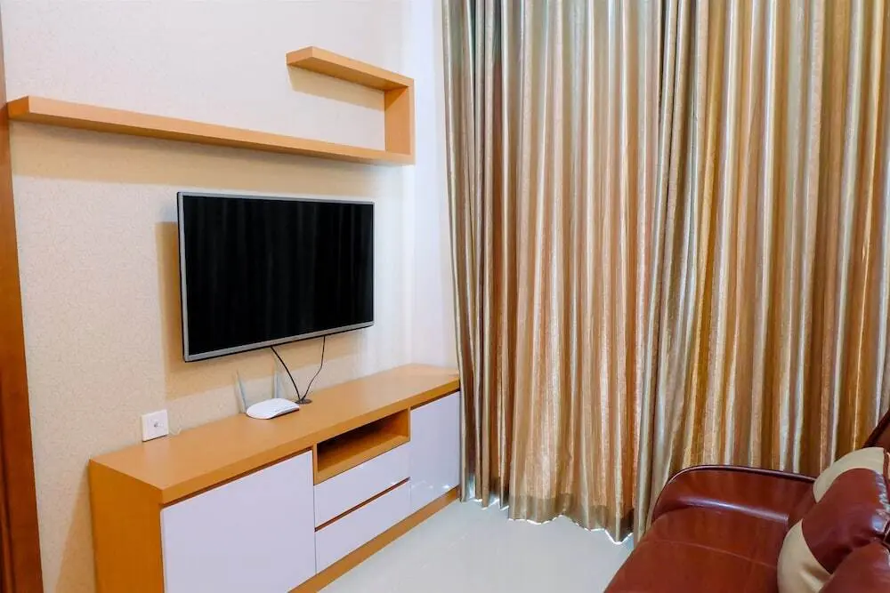 Джакарта: 1BR Sea View Condominium at Green Bay Pluit Apartment