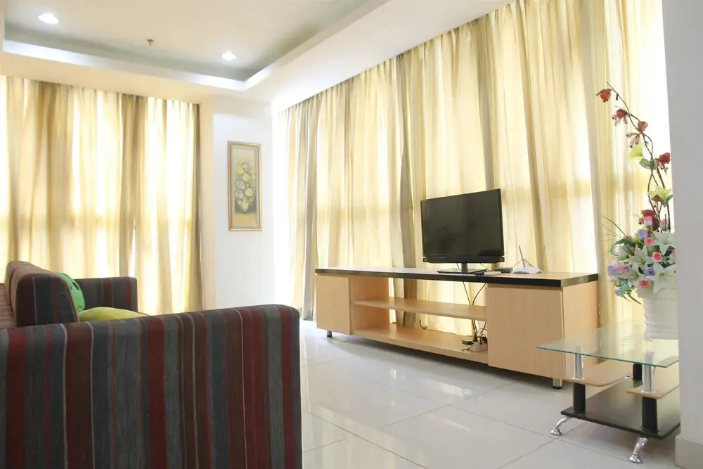 Джакарта: Very Spacious 3BR at Sunter Park View Apartment