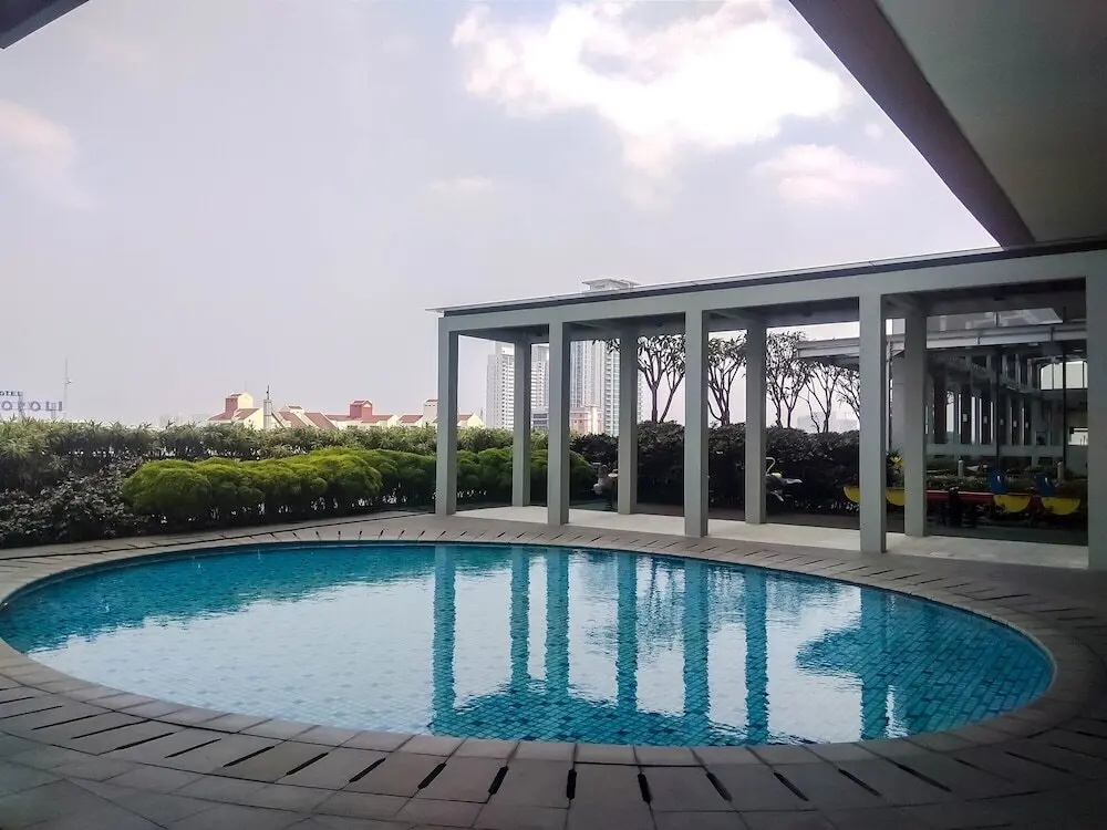 Джакарта: Best View 1BR at Kemang Mansion Apartment
