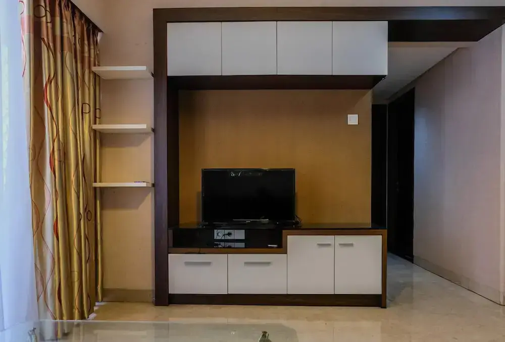Тангеранг: Homey and Relaxing 2BR @ Kondominium Golf Karawaci Apartment