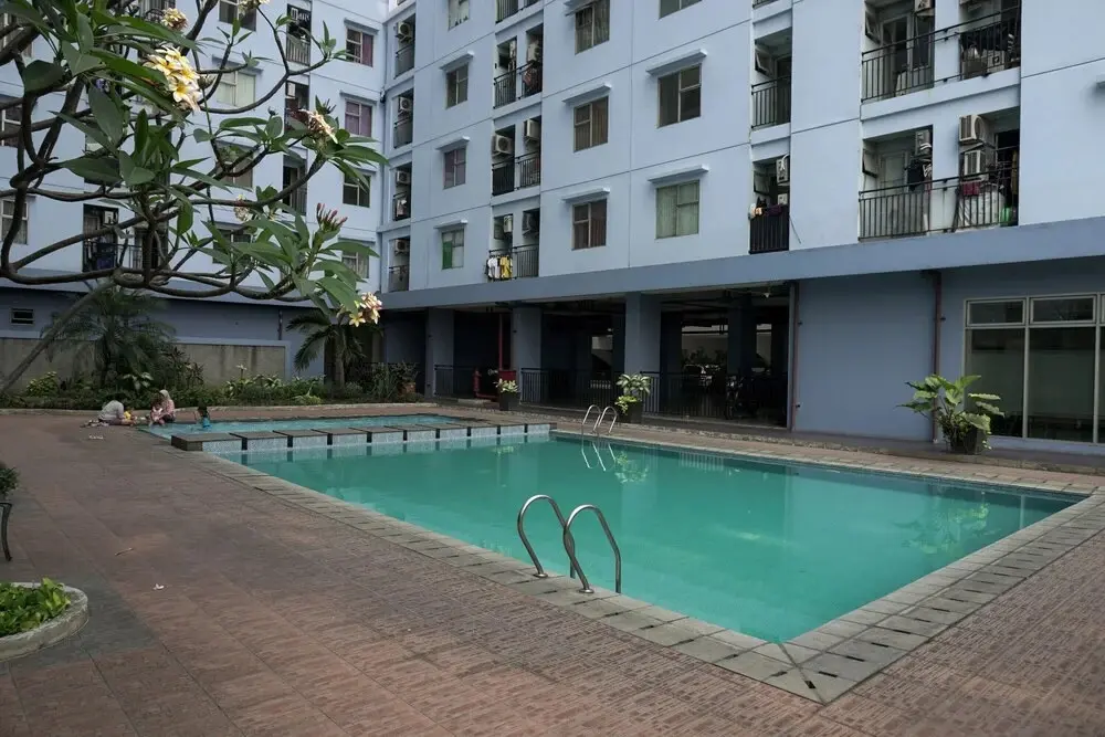 Джакарта: Nice 2BR Green Park View Daan Mogot Apartment