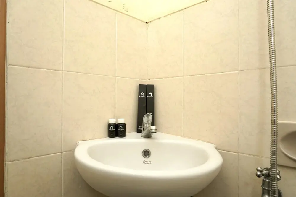 Джакарта: Nice 2BR Green Park View Daan Mogot Apartment
