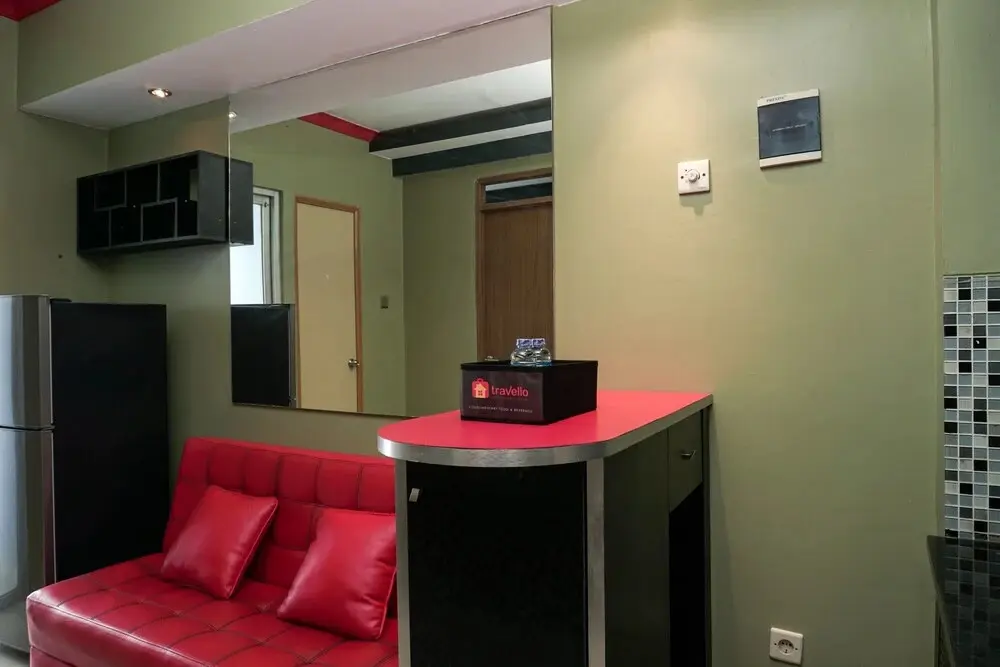 Джакарта: Nice 2BR Green Park View Daan Mogot Apartment