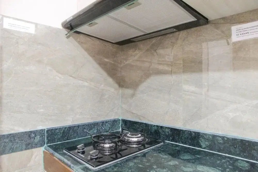 Джакарта: Vibrant Soho Studio Pakubuwono Terrace Apartment
