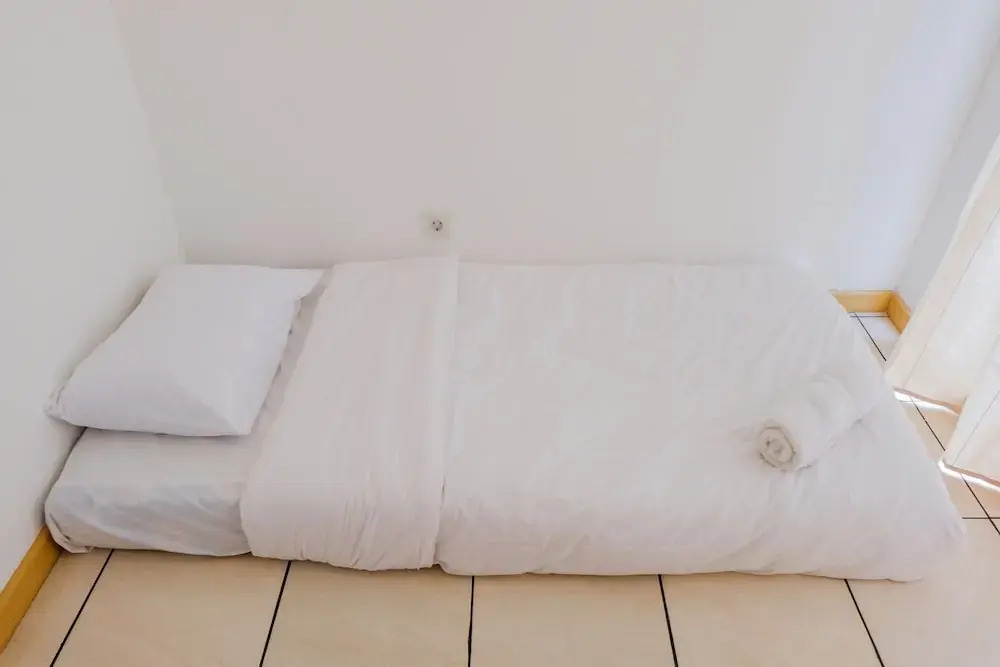 Legok: Comfortable 2BR Apartment Serpong M-Town Residence