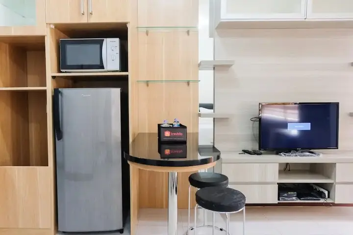 Legok: Brand New Cozy Studio at Scientia Apartment
