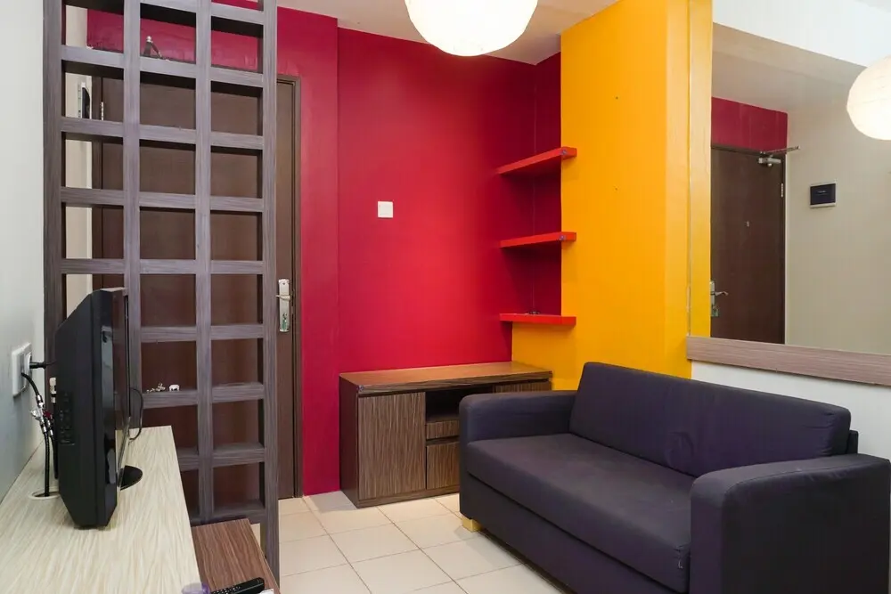 Джакарта: Warm and Cozy 1BR Puri Park View Apartment