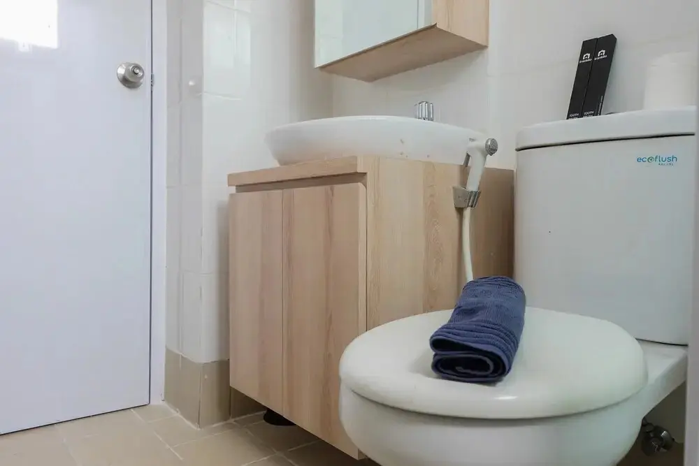 Джакарта: Relaxing 3BR Apartment at Bassura City near Shopping Mall