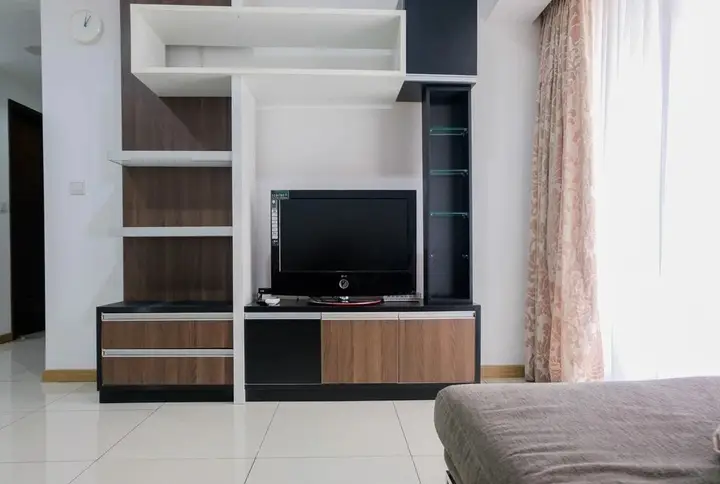 Legok: Homey 2Br Apartment At Serpong M-Town Signature
