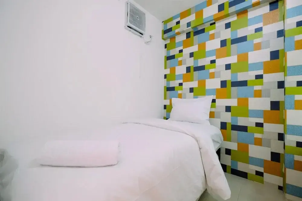Джакарта: Best Price 2BR Bassura City Apartment