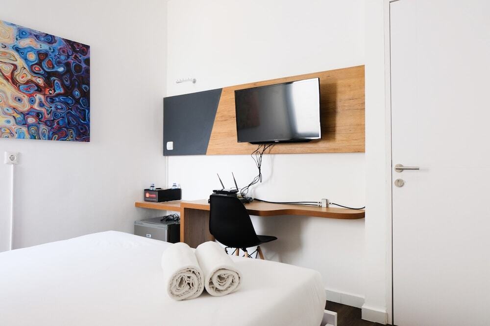 Тангеранг: Cozy Studio (No Kitchen) Apartment at Aeropolis Residence