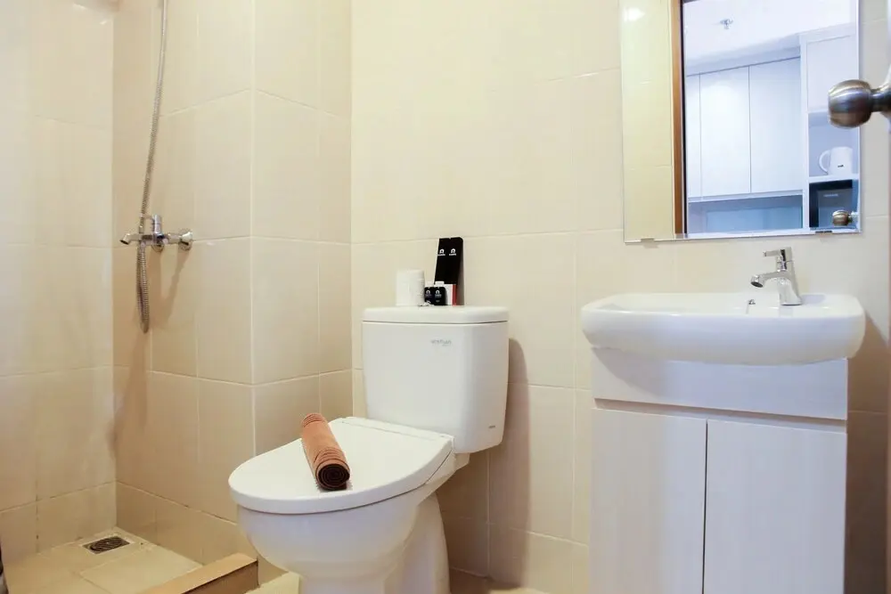 Чикаранг: Simply Studio at The Oasis Cikarang Apartment