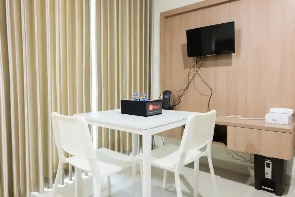 Южный Тангеранг: Cozy Studio Apartment at Brooklyn Alam Sutera