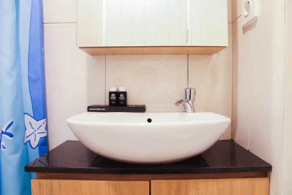Бекаси: Comfy and Homey Studio Apartment @ Grand Kamala Lagoon