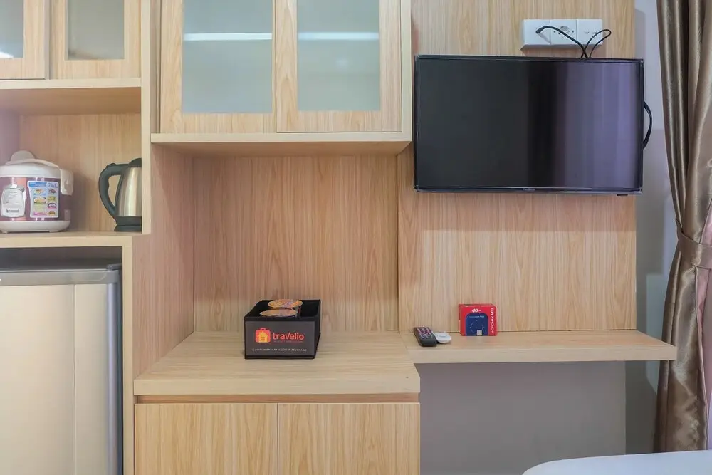 Депок: Homey Studio at Saladin Mansion Apartment