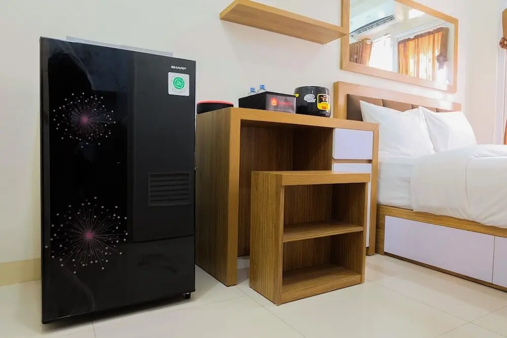 Джакарта: Studio near Shopping Mall at Green Pramuka City Apartment
