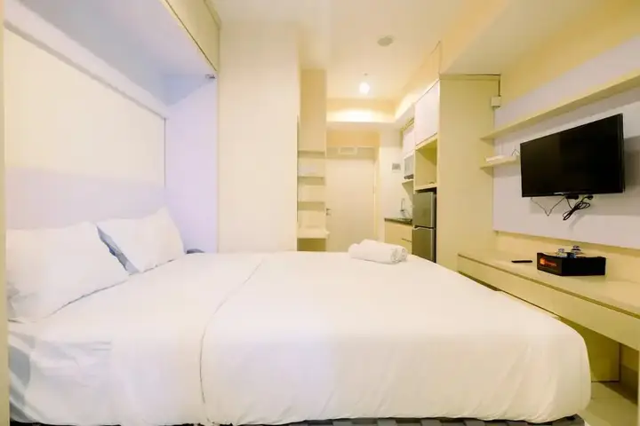 Бекаси: Unique Studio Room with Multifunction Bed @ Grand Kamala Lagoon Apartment