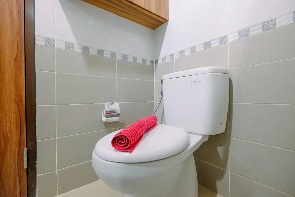 Джакарта: Modern and Cozy 2BR Royal Olive Apartment