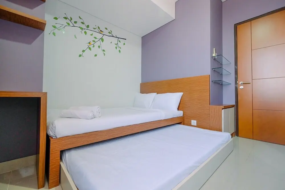 Джакарта: Modern and Cozy 2BR Royal Olive Apartment
