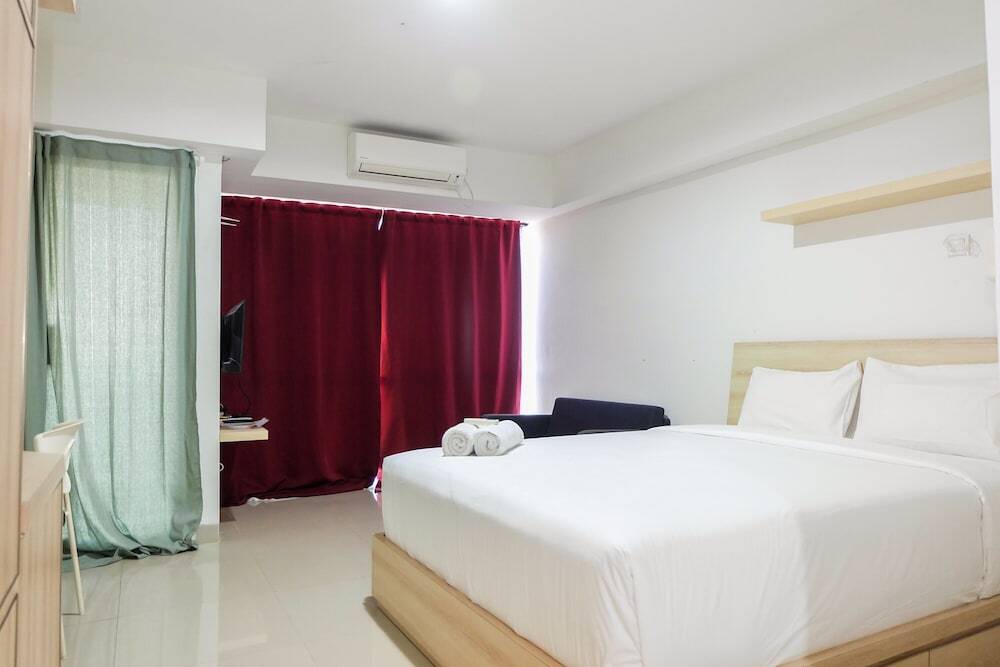 Джакарта: City View Studio Apartment at H Residence MT Haryono