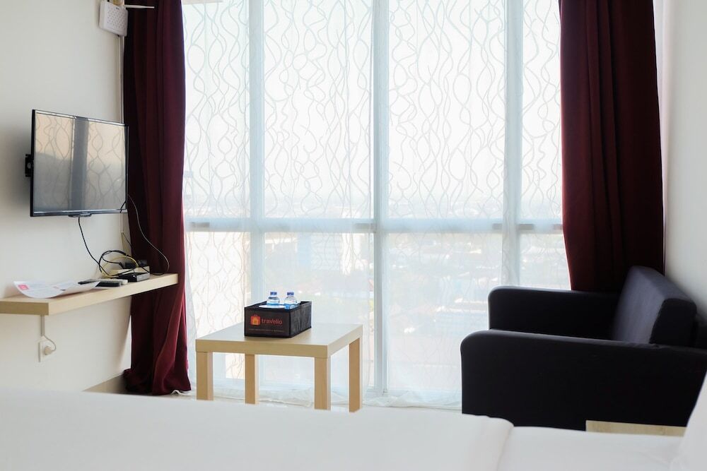 Джакарта: City View Studio Apartment at H Residence MT Haryono