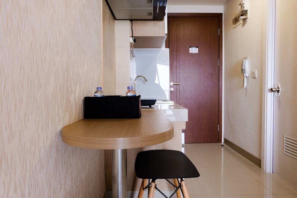 Южный Тангеранг: Modern Studio with City View Parkland Avenue Apartment