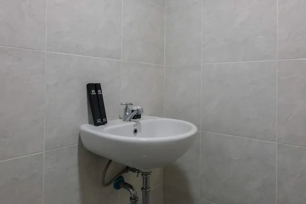 Южный Тангеранг: Modern and Comfy Studio Parkland Avenue Apartment