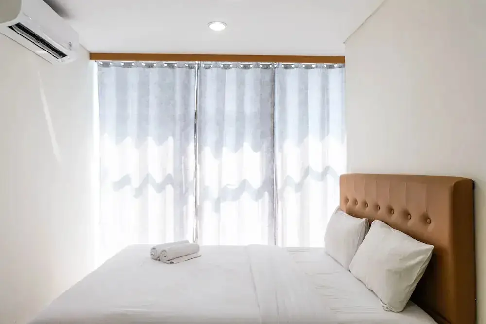 Modern and Cozy 1BR Brooklyn Alam Sutera Apartment — фото 1