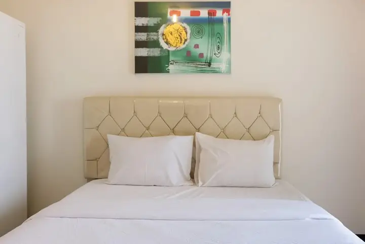 Тангеранг: New Furnished Studio Room @ 19 Avenue Apartment