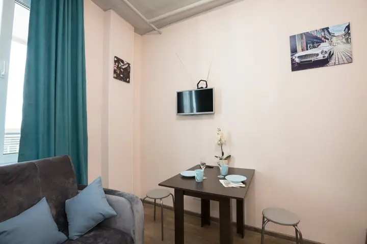 Екатеринбург: Апартаменты BeRent Крестинского 35-216Б