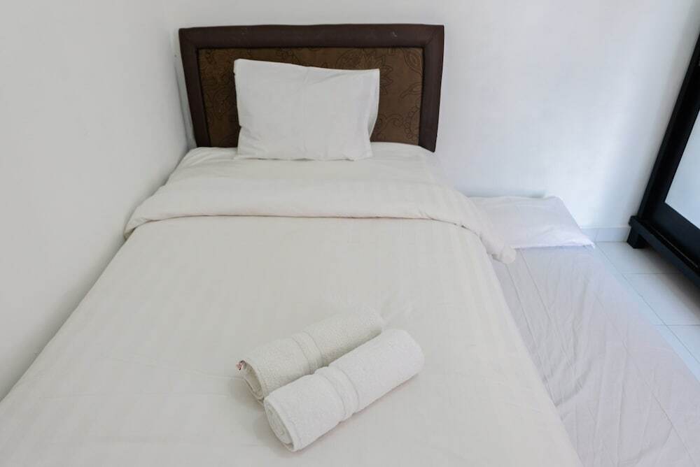 Тангеранг: Cozy Studio (No Kitchen) at Aeropolis Apartment