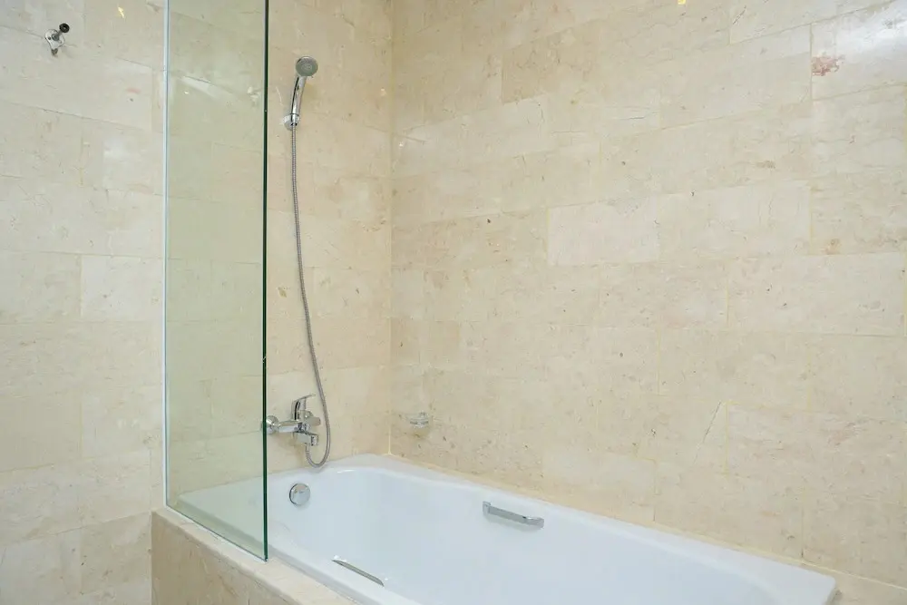 Джакарта: Modern Furnished 2BR at The Empyreal Condominium Epicentrum Apartment