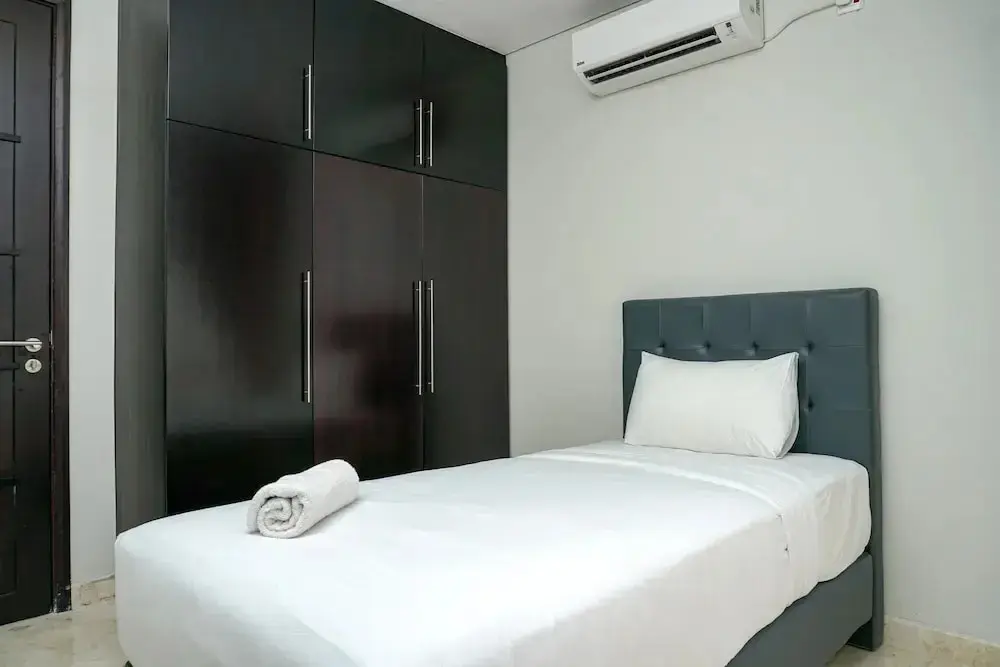 Джакарта: Cozy 2BR @ The Empyreal Condominium Epicentrum Apartment