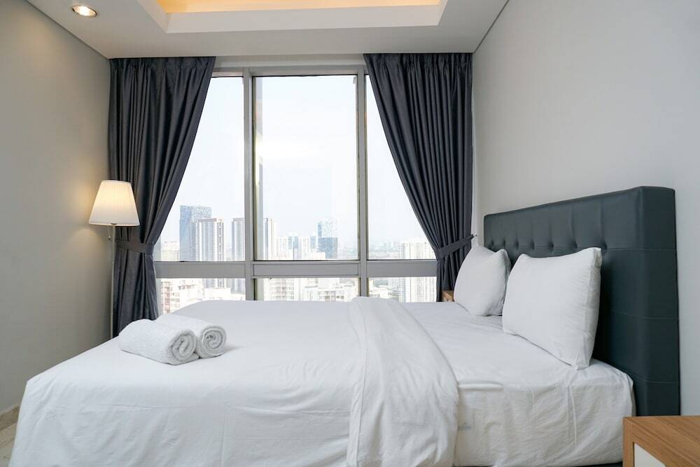Джакарта: Luxury 2BR at The Empyreal Condominium Epicentrum Apartment