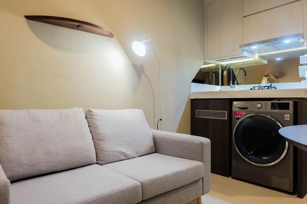 Джакарта: 1BR Fully Furnished Apartment at Green Pramuka
